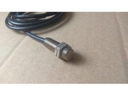 Магнитный выключатель D102 для пароконвектомата Apach 348190 0.5A 100V DC/150V AC 10W