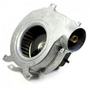 Вентилятор LN2 58 Вт для газового котла Immergas Eolo Star 23 кВт 1.018745-1