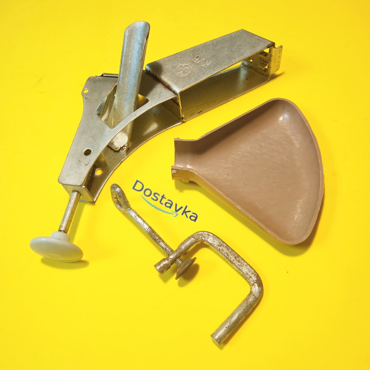 Советский ручной косточко-удалитель КУВ для вишен / черешен