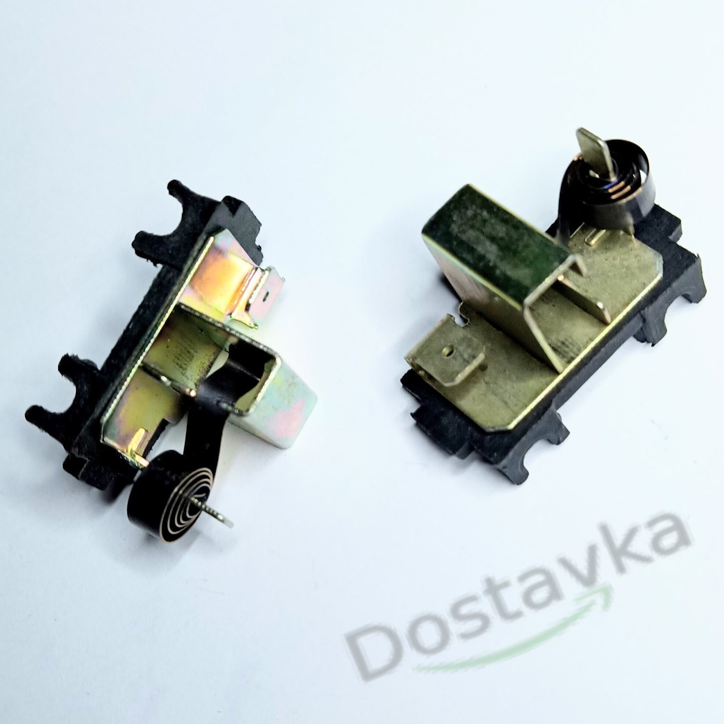 Щеткодержатели для электропилы болгарки под щетки (14*7-L18)