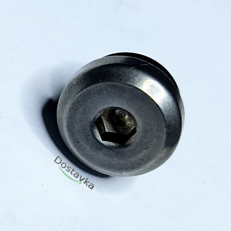 Пробка маслозаливна (М8×1.25) для свердловинних насосів DONGYIN (777101108) Ø75-96мм