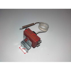 Термозапобіжник для бойлера Drazice 6541907 EIKA 16A 250V 99°C (Г-образні клеми), капіляр L=450mm