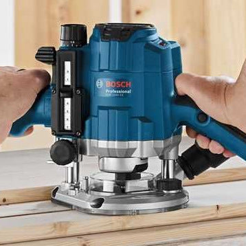 Здесь запчасти для фрезерной машины