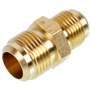 З&aposєднувальний штуцер 3/8" – 1/2"