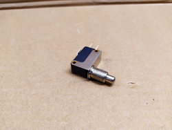 Мікровимикач дверей концевик нажимний для пароконвектомата Zanussi, Unox. 002785