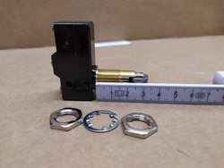 Мікровимикач, кінцевик з натискним роликом Highly Z15G1318 для посудомийної машини Angelo Po, Dihr, Kromo, Olis