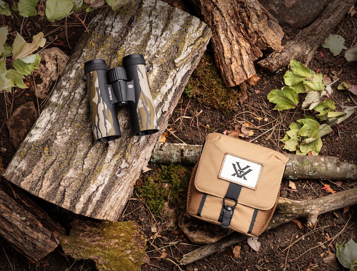 Бінокль Vortex Crossfire HD 10x42 Mossy Oak® Bottomland® (CF-4312-OBL)