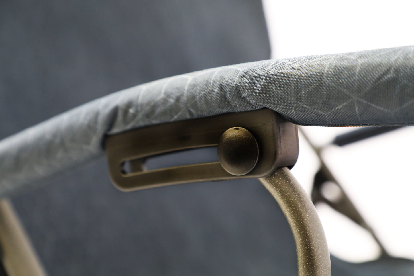 Стілець кемпінговий Vango Panama XL Chair Granite Grey (CHTPANAMA000001)