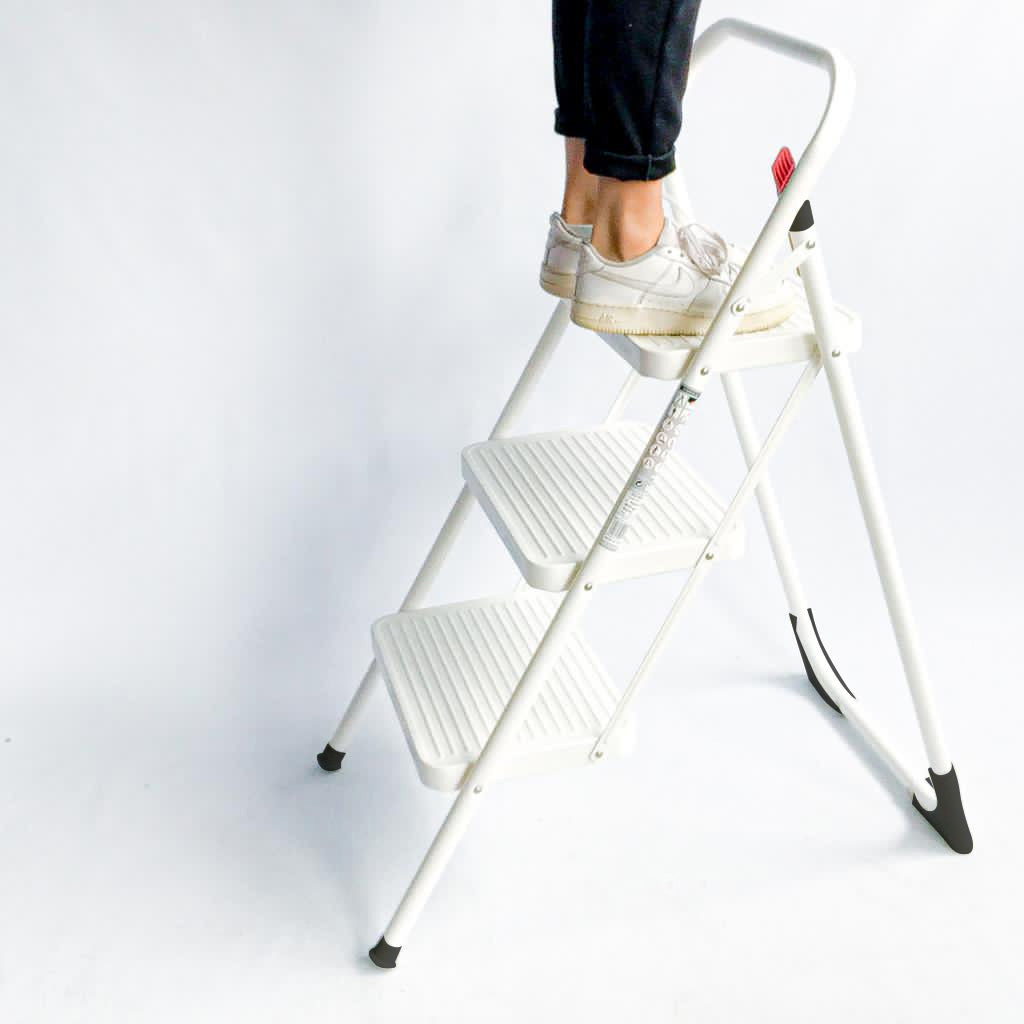 Лестница Rolser Taburete M/11 UNE 3 щаблі Blanco (MET004-1024)