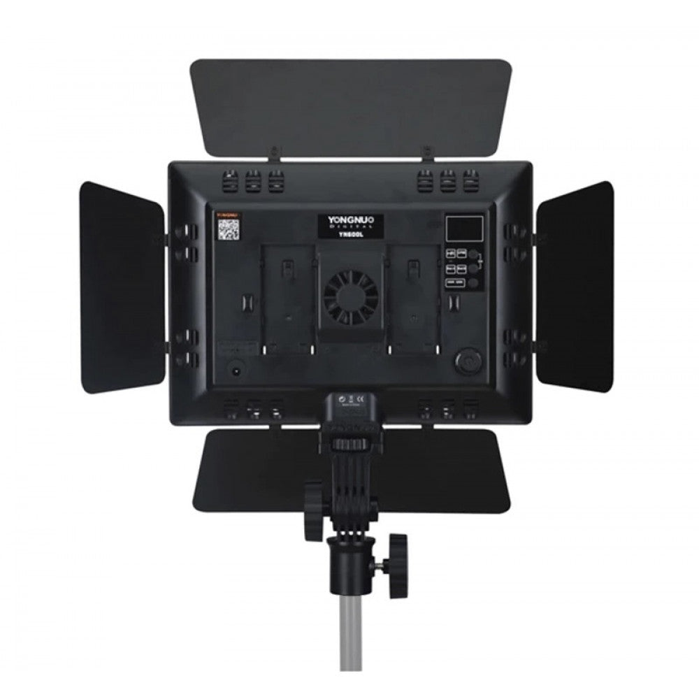 Лампа відеосвітло LED YN600L 36W Light 600pcs color 3200-5000K (комплект акб+зарядний пристрій для акб)