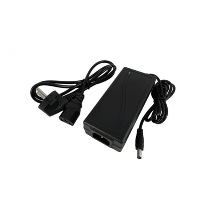 Блок питания универсальный 12V 2A с разъемом 5.5 x 2.5мм