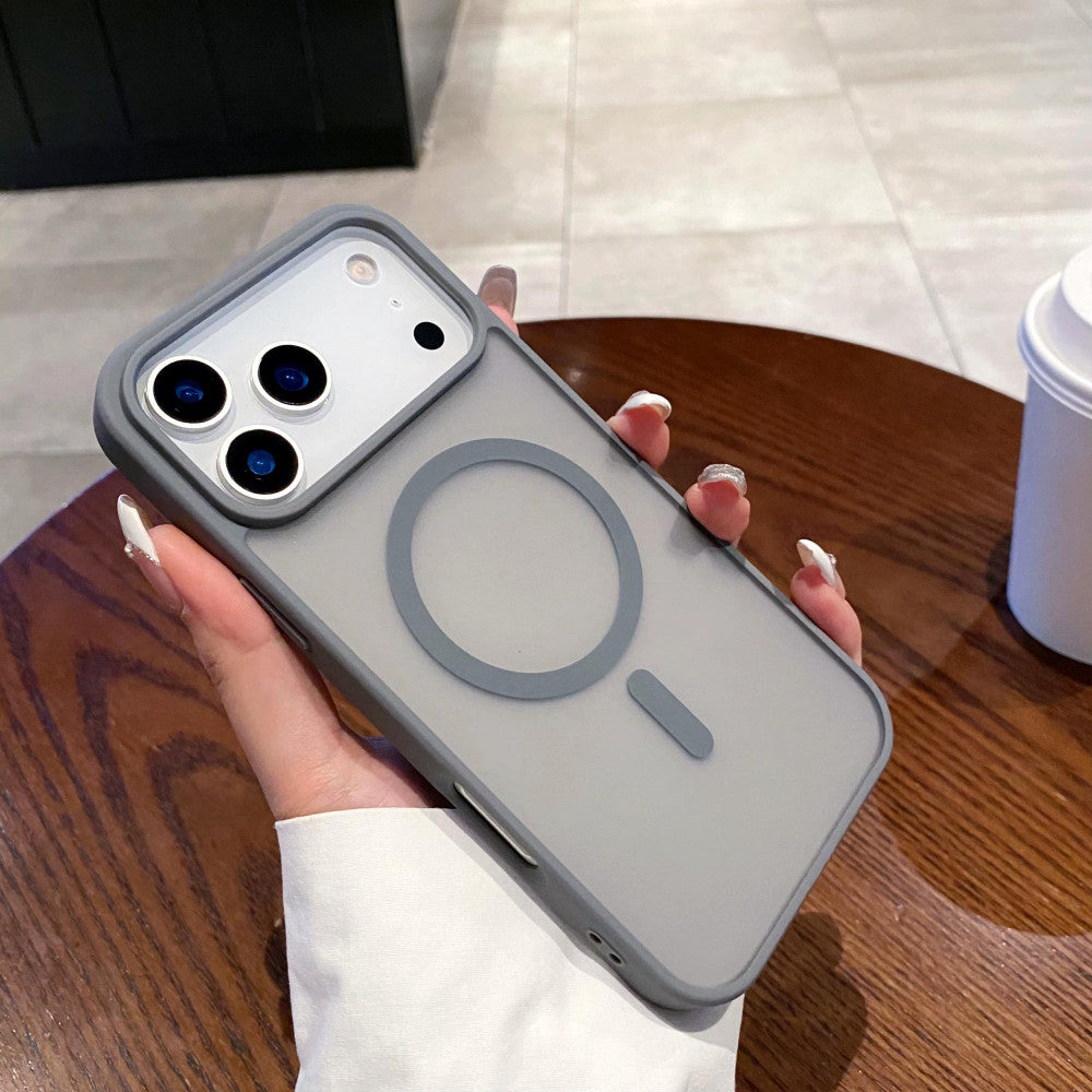 Накладка Чехлы Smoky Case with MagSafe — iPhone 15 — Pale Cyan