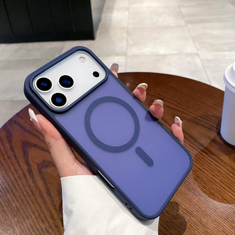 Накладка Чехлы Smoky Case with MagSafe — iPhone 14 Plus ; 15 Plus  — Pale Cyan
