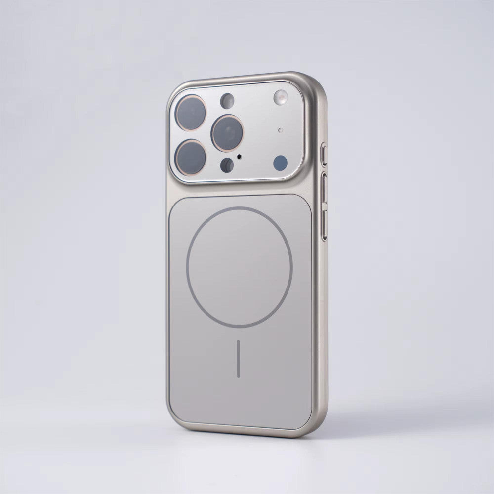 Накладка Чехлы AG Glass Case With MagSafe — iPhone 16 Pro — Titanium