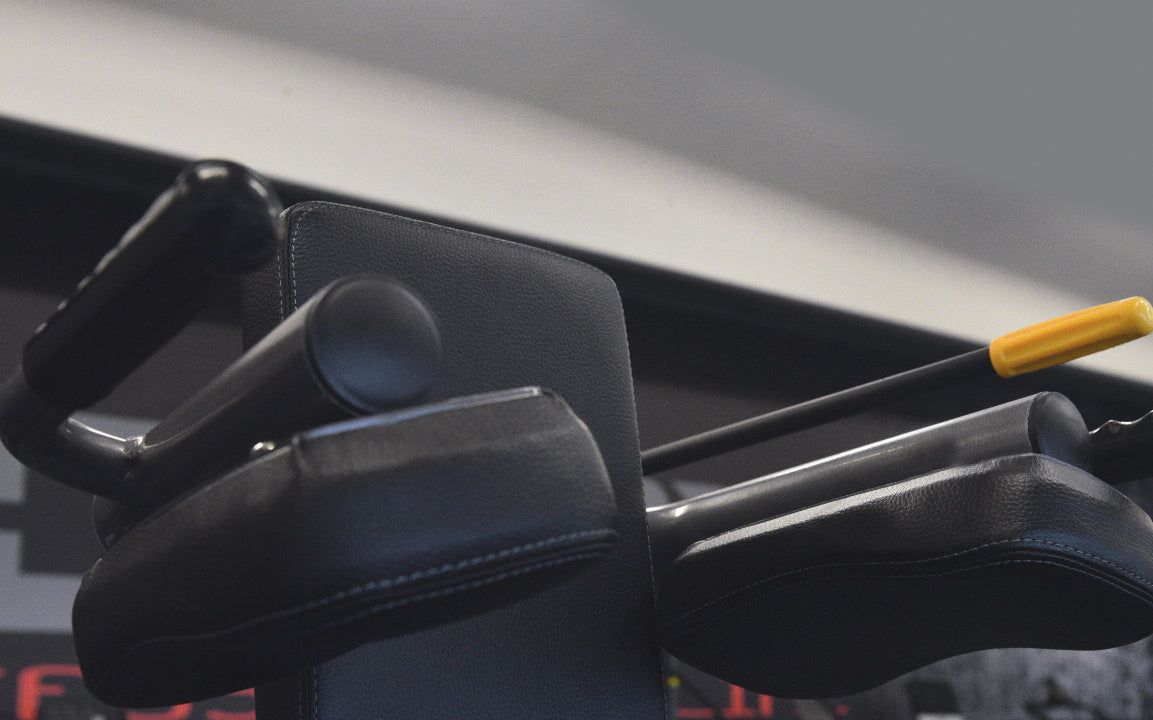 Тренажер для присідання в гак машині Toorx FWX-6200 HACK SQUAT