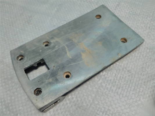 Подошва 81*149 для электрорубанка Электромаш РЭ-1270