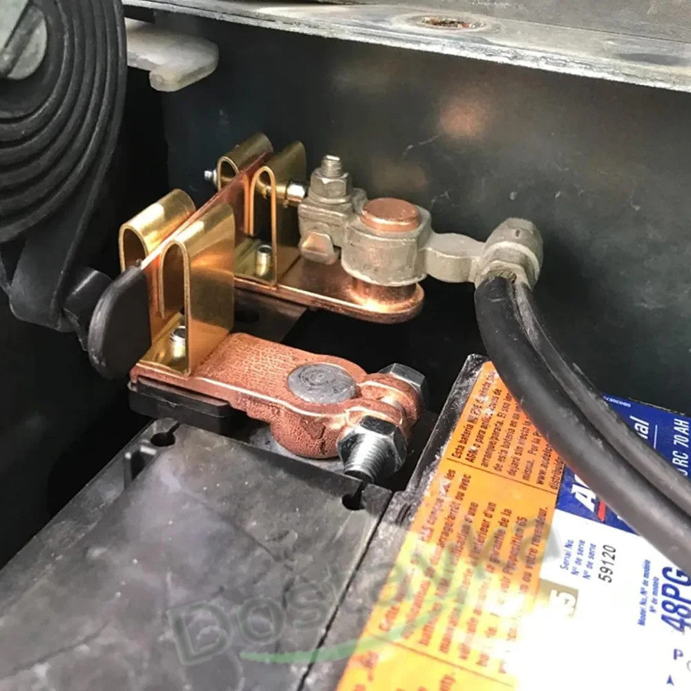 Вимикач акумулятора 12/24 Вольт для автомобіля, автофургона, човна, вантажівки (під капотом на клему)