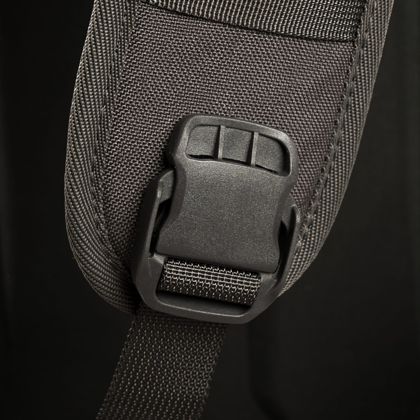 Рюкзак тактичний Highlander Stoirm Gearslinger 12L Dark Grey (TT189-DG)