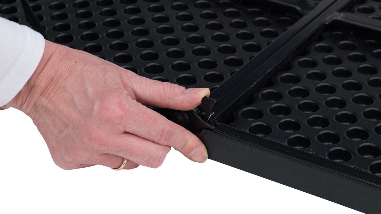 Стіл кемпінговий Outwell Claros M (530083)