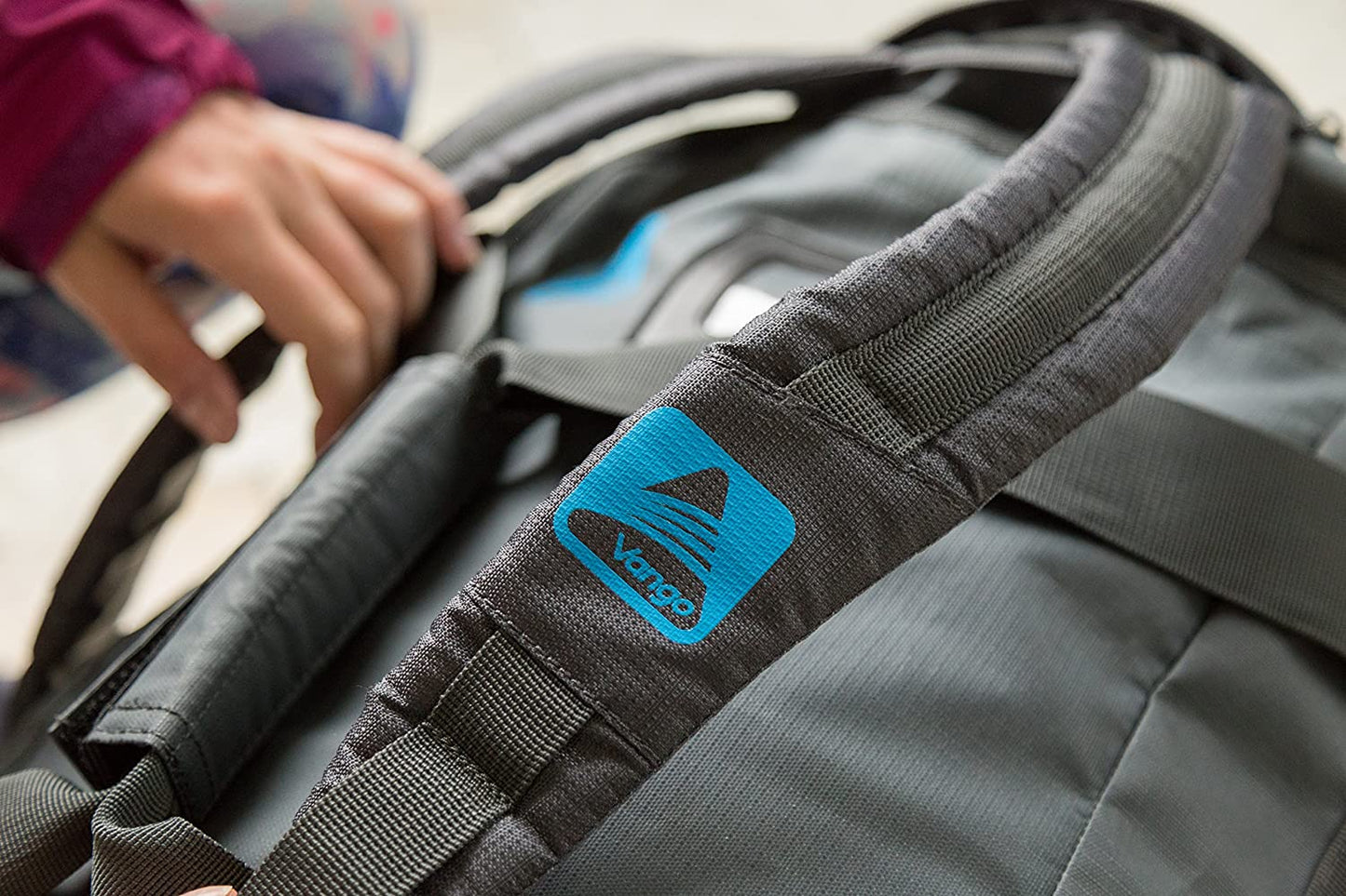 Сумка дорожня Vango Cargo 60 Carbide Grey/Volt Blue (RUNCARGO G38065)
