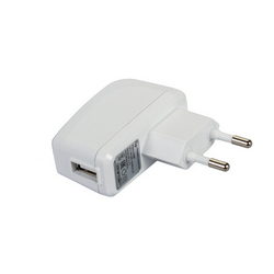 Зарядное устройство (вх. 220V выход USB 5V 1A) для моб. телефона Fly Universal белый