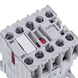 Контактор (магнітний пускач) 4-контактний GENERAL ELECTRIC UNOX KVE1115A 4kW 400V 20A