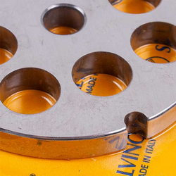 Решітка для м'ясорубки Lame Italia 103135 16mm D=82mm (з центром та пазом) Enterpise 22