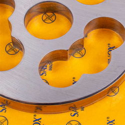 Решітка для м&aposясорубки Lame Italia 100113 "00" D=114mm (з пазом) Unger D114