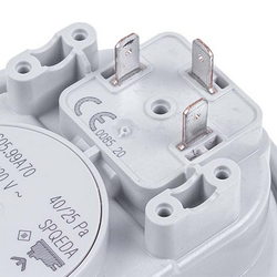 Реле тиску повітря (пресостат) Huba Control 40/25 Па для газового котла 20118741