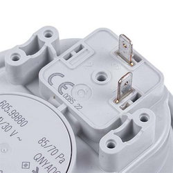Реле тиску повітря (пресостат) Huba Control 85/70 Па для газового котла Demrad D003200032