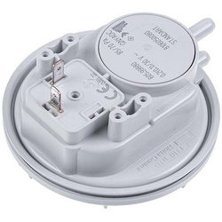 Реле тиску повітря (пресостат) Huba Control 85/70 Па для газового котла Demrad D003200032