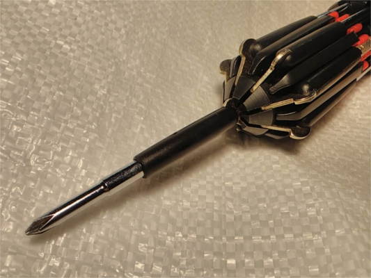 QC-166 фонарик отвертки