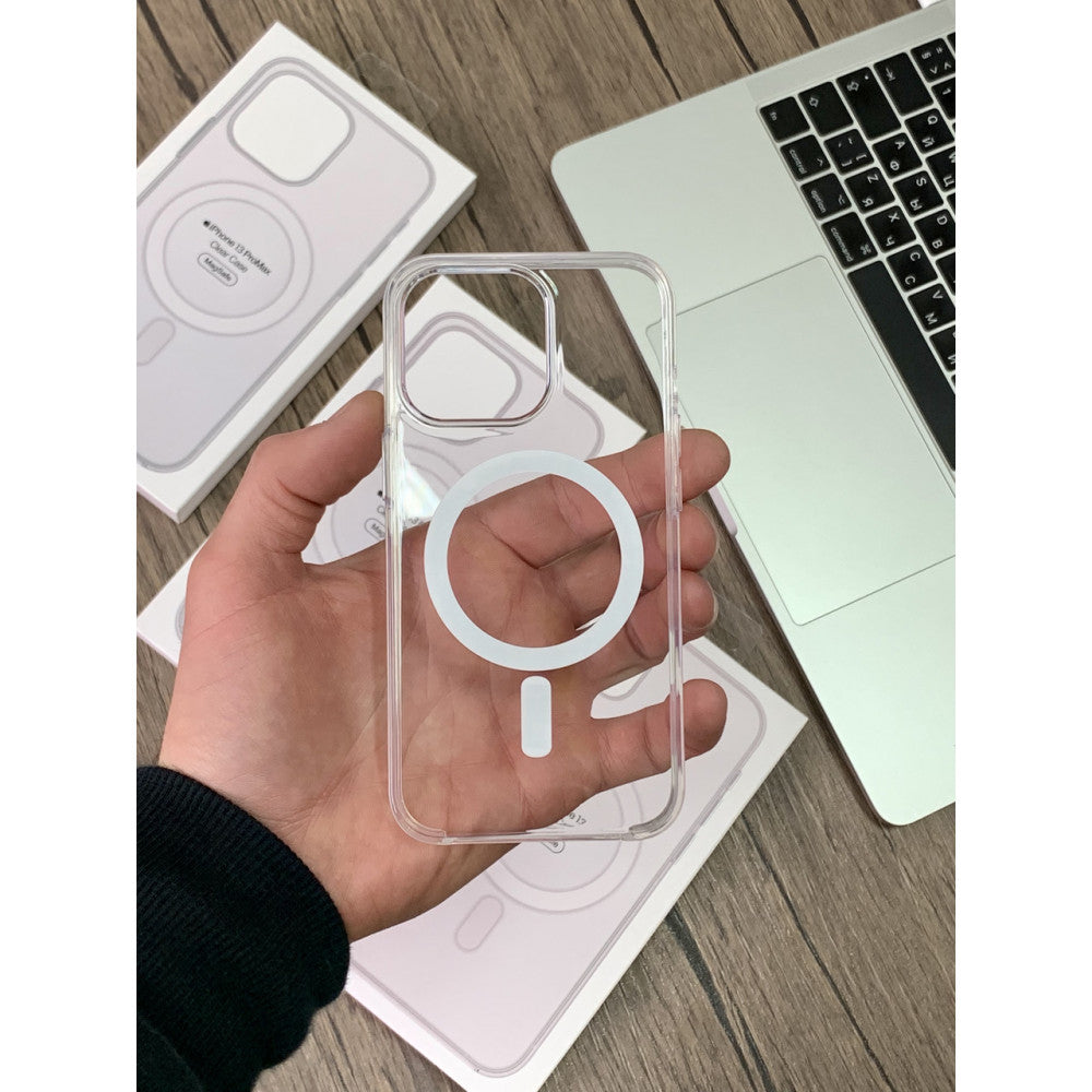 Clear Case with MagSafe — iPhone 13 Pro