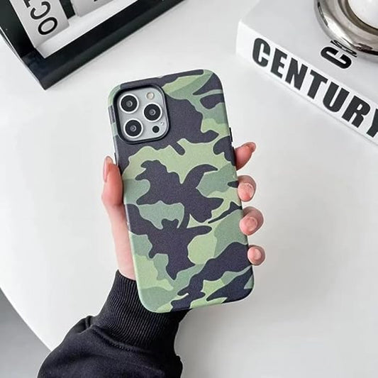 Military Leather Case with MagSafe — iPhone 11 Pro Max — Green