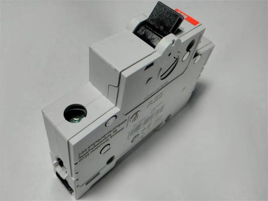 предохранитель автомат ABB Basic M 16A