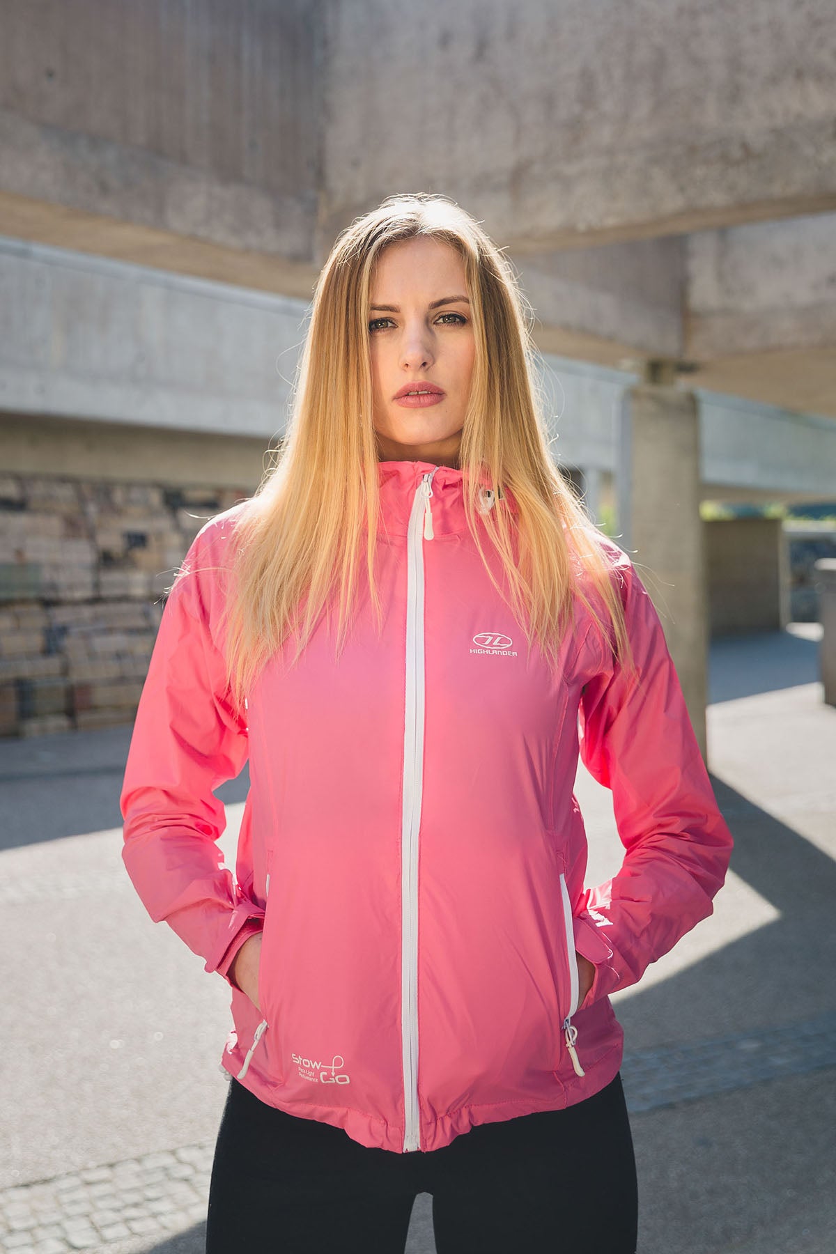 Вітрівка жіноча Highlander Stow &amp; Go Pack Away Rain Jacket 6000 mm Pink M (JAC077L-PK-M)